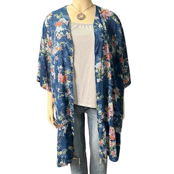 Maurices Beautiful Kimono Size 4X in Blue Floral - Picture 1 of 10